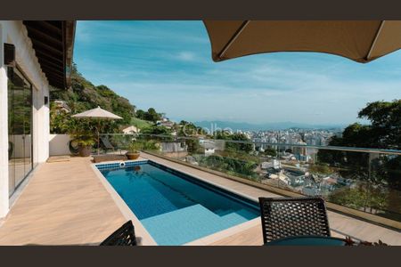 6_photo/9527386b3d.7e2ea02b9085bf9d-ATLAS-df698626-e013-45ce-b03e-d3a3241c7965.jpg de casa à venda com 4 quartos, 370m² em Centro, Florianópolis