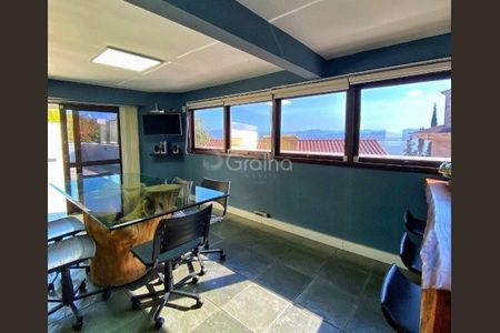20_photo/9527386b3d.cce03887c7d72c1f-ATLAS-870bda18-dcef-4ad1-b8ef-a35b47a5ebb8.jpg de casa à venda com 4 quartos, 269m² em Centro, Florianópolis