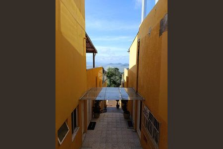 4_photo/9527386bab.dcade6c5f8d91e63-ATLAS-3b76a6ed-bac3-48e3-b0d4-8de440d1f198.jpg de apartamento para alugar com 2 quartos, 40m² em Centro, Florianópolis