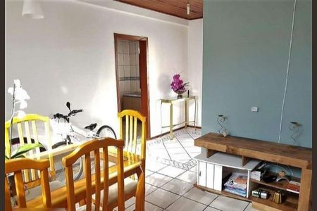 18_photo/9527386c91.2ecc81a6ef288b9f-ATLAS-b1db0446-4eb9-44f7-9d14-42d51029b2e7.jpg de casa à venda com 3 quartos, 160m² em Agronômica, Florianópolis