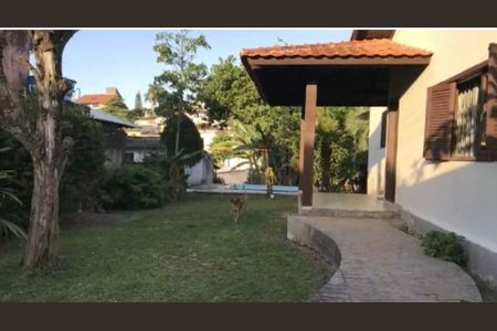 4_photo/9527386cf7.0b41dd9f8e6ad8d9-ATLAS-852b1da0-cbda-4327-b9f8-7c1aabda7868.jpg de casa à venda com 5 quartos, 219m² em Agronômica, Florianópolis