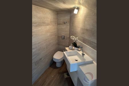 18_photo/9527386d17.98cf39ec7952f033-ATLAS-e4e437b4-13e9-4a42-8dae-02e577d3e2ef.jpg de casa à venda com 3 quartos, 292m² em Agronômica, Florianópolis