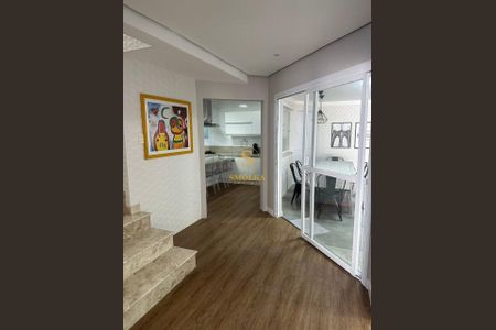 6_photo/9527386d3d.e6f02a1e96aef2b1-ATLAS-9010543c-8224-4d82-9f2e-b3a511bf2c80.jpg de casa à venda com 3 quartos, 292m² em Agronômica, Florianópolis