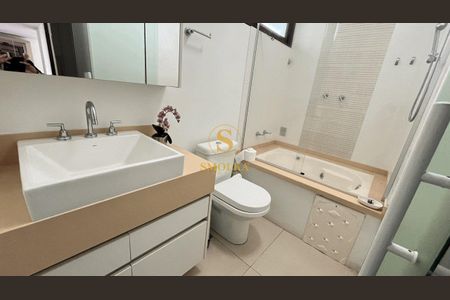 5_photo/9527386d71.0176ad22bcbf6d3f-ATLAS-05bbb8ff-a2a9-4ca4-b4cd-b785925b756c.jpg de casa à venda com 5 quartos, 396m² em Agronômica, Florianópolis