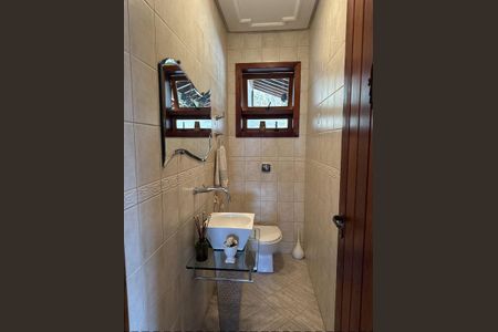 7_photo/9527386d71.74dbc9aa7d3e0758-ATLAS-8540d5b7-52d9-459f-8178-ecad788b426a.jpg de casa à venda com 4 quartos, 407m² em Agronômica, Florianópolis
