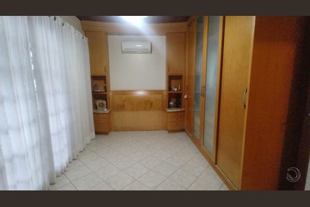 18_photo/9527386f21.081c2bc358cf1cab-ATLAS-c3f672b9-7f7a-42e6-873a-2500f438d9ef.jpg de casa à venda com 4 quartos, 162m² em Agronômica, Florianópolis