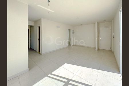 6_photo/9527386f71.3e51bd49d28204c3-ATLAS-5af44f40-33ee-4f13-8e70-a618bbd41fc3.jpg de apartamento à venda com 3 quartos, 156m² em Agronômica, Florianópolis