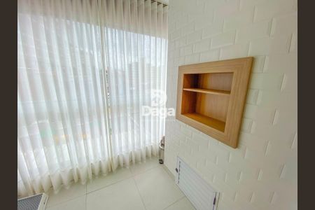 8_photo/9527386fa7.306a37c03e5f3bb9-ATLAS-30d99308-7542-4bce-bd84-4abc31ef5e05.jpg de apartamento à venda com 3 quartos, 79m² em Agronômica, Florianópolis