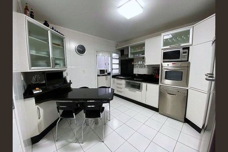 11_photo/952738719d.7cf31fbd69058cdc-ATLAS-3bdfcd7a-cf46-4fc3-afe0-8d4fc3647dcc.jpg de apartamento à venda com 4 quartos, 146m² em Agronômica, Florianópolis