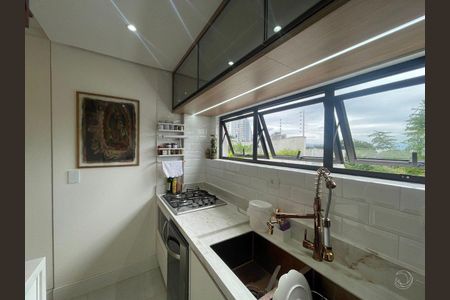 13_photo/95273871f9.e2d3c7d3d23f33ce-ATLAS-ba08e961-5dca-4ca0-a2bf-3f2f12dfc486.jpg de apartamento à venda com 2 quartos, 65m² em Agronômica, Florianópolis