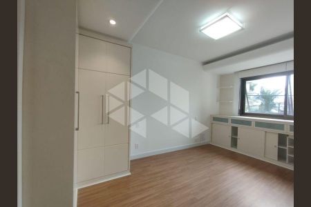 2_photo/952738723f.913cae8b45c17e6c-ATLAS-0ad7cf76-e67d-4daf-a8f5-3d06ec031653.jpg de apartamento para alugar com 3 quartos, 283m² em Agronômica, Florianópolis