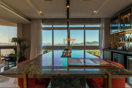 7_photo/952738725f.5aeb6641b981b8e4-ATLAS-19ed2393-8aeb-4dbd-9ba2-c93c86b1ccdb.jpg de apartamento à venda com 4 quartos, 304m² em Agronômica, Florianópolis