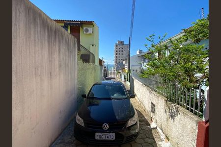 29_photo/9527387283.28f6ec5d72603be5-ATLAS-69a5dd00-84b4-431b-b9b9-33393bddbde2.jpg de casa à venda com 3 quartos, 190m² em Agronômica, Florianópolis