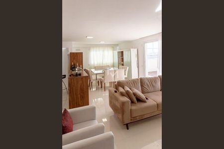 5_photo/95273872d5.5b63f18bcccc212e-ATLAS-29beb59f-6b83-433e-b66d-a64caef796ec.jpg de apartamento à venda com 3 quartos, 373m² em Agronômica, Florianópolis