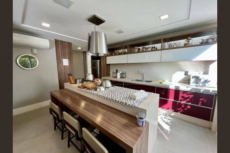 9_photo/95273872d5.c2c2454db648b738-ATLAS-ab22754e-b8a6-4e56-a5e5-83a9f1ff3d6a.jpg de apartamento à venda com 3 quartos, 170m² em Agronômica, Florianópolis