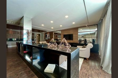 37_photo/95273872d5.cd0fb78a8b4869d4-ATLAS-a79063c6-e106-4be7-8702-e518cc28b08c.jpg de apartamento à venda com 3 quartos, 377m² em Agronômica, Florianópolis