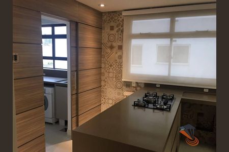 10_photo/95273872ed.a7b651bd60b8a426-ATLAS-2f6cd585-ff2a-4cd8-8e1d-1bfba32a7eb5.jpg de apartamento à venda com 4 quartos, 130m² em Agronômica, Florianópolis