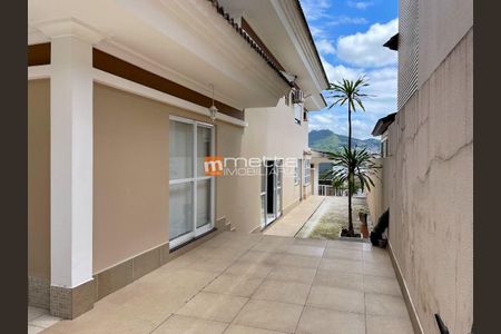 13_photo/9527387e2f.f469cfda097b0aa9-ATLAS-ff6a173f-c532-40a5-877d-bd2f953dea05.jpg de casa à venda com 4 quartos, 481m² em João Paulo, Florianópolis