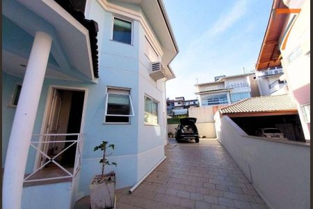 8_photo/95273880b3.bb2cfda027800a9a-ATLAS-e5b3394c-d20e-46a2-b798-01262d8e44a9.jpg de casa à venda com 5 quartos, 285m² em João Paulo, Florianópolis