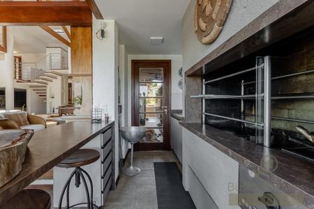 3_photo/95273881ff.527d2e055a247cfd-ATLAS-07e2a33b-c92f-486f-8b9f-efc95ce2b55e.jpg de casa à venda com 4 quartos, 530m² em João Paulo, Florianópolis