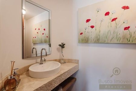 5_photo/95273881ff.527d2e055a247cfd-ATLAS-12f1aaf5-269f-4b5f-b954-c0b2913e17b0.jpg de casa à venda com 4 quartos, 530m² em João Paulo, Florianópolis