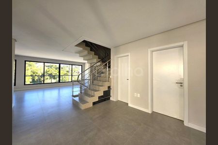 2_photo/95273882ff.c73b78bac5a2f3b6-ATLAS-42ce8e6c-36b3-4ba9-8d3b-c19c5539bbba.jpg de casa à venda com 3 quartos, 238m² em João Paulo, Florianópolis