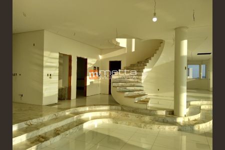 3_photo/95273885cf.49c40a4e0c1b1036-ATLAS-1b9fa460-5e2a-4812-82cb-ede9ffd90f8a.jpg de casa à venda com 6 quartos, 2087m² em João Paulo, Florianópolis