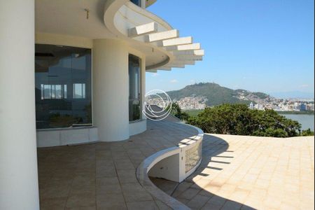 27_photo/95273885cf.f7e7744c47d68114-ATLAS-0d052ce8-2bd7-4fd0-8f78-ef5a66d279f0.jpg de casa à venda com 8 quartos, 1500m² em João Paulo, Florianópolis
