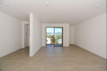 2_photo/952738871f.4f48e483d4bcdc3b-ATLAS-26465e31-1c10-457a-83e2-ec3fd3ff9e6d.jpg de apartamento à venda com 3 quartos, 127m² em João Paulo, Florianópolis