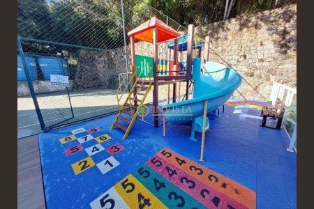 12_photo/9527388c31.d9d62f8dd10cc70a-ATLAS-d4e6aa6c-103b-44dc-9a76-d9b75d912d53.jpg de apartamento à venda com 2 quartos, 72m² em Itacorubi, Florianópolis