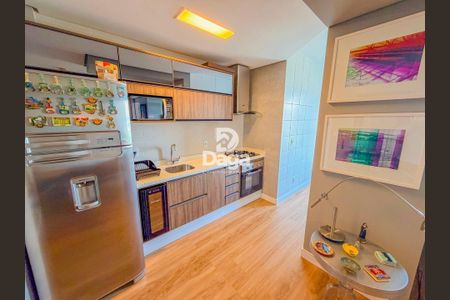 9_photo/9527388d77.5643fbd61cecba51-ATLAS-1d93da4b-8d12-4e7a-b6b0-6243321f103d.jpg de apartamento à venda com 2 quartos, 138m² em Itacorubi, Florianópolis