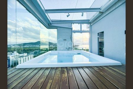 29_photo/9527388d9b.3b8c34ba97ed626e-ATLAS-2ec4f830-e310-4d3b-b83f-7bf6a8d890de.jpg de apartamento à venda com 2 quartos, 124m² em Itacorubi, Florianópolis