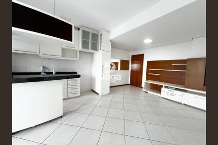 4_photo/9527388da1.8f5ce8b8b0cbac37-ATLAS-f11cd2ed-3d68-41f6-a7bf-bece6fbe8caa.jpg de apartamento à venda com 2 quartos, 72m² em Itacorubi, Florianópolis