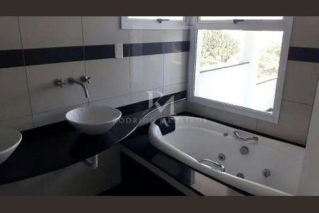 13_photo/9527389adf.1987c265c069de70-ATLAS-9e5e8a07-6d90-4f2b-8383-ebddcb8d9dbd.jpg de casa à venda com 4 quartos, 530m² em João Paulo, Florianópolis