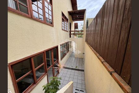 37_photo/9527389d17.18e6ac91b37a8e88-ATLAS-82f58712-432b-45c6-bbbf-a331c7e66738.jpg de casa para alugar com 5 quartos, 300m² em João Paulo, Florianópolis