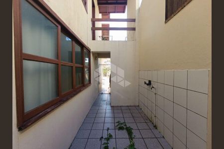 45_photo/9527389d17.18e6ac91b37a8e88-ATLAS-8d1af582-ced4-4bba-8186-6cf6c1f64221.jpg de casa à venda com 5 quartos, 300m² em João Paulo, Florianópolis