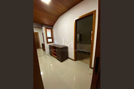 14_photo/9527389d4b.ceff8192393c33de-ATLAS-7ae2d8e0-4670-484d-aacf-b3a861e3272b.jpg de casa à venda com 4 quartos, 363m² em João Paulo, Florianópolis