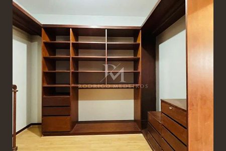 20_photo/9527389d55.ac59da683d20aab1-ATLAS-98c36213-7f6f-4d2a-ab4f-86b97a9d480d.jpg de casa à venda com 5 quartos, 304m² em João Paulo, Florianópolis