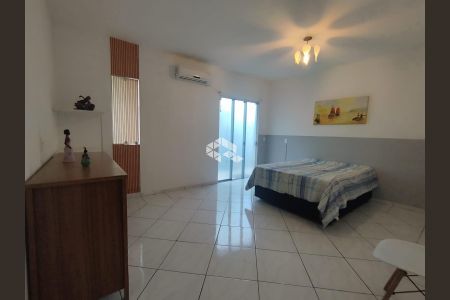 13_photo/952738dd21.f14d7a494a64fc38-ATLAS-d454fb64-4ae5-410e-81ce-3cabd041a1f3.jpg de casa à venda com 3 quartos, 180m² em Itacorubi, Florianópolis
