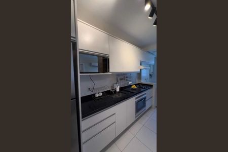 19_photo/952738dd83.12fa3b656a51a6d6-ATLAS-28763075-748e-4c2c-b02f-24abda7e151d.jpg de apartamento à venda com 2 quartos, 69m² em Itacorubi, Florianópolis