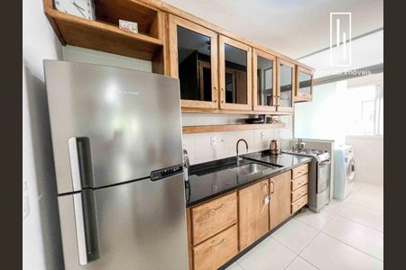 5_photo/952738de5f.3237bba8f599d09d-ATLAS-8c2e9cec-c98f-4856-9bdf-eaffc2bb282c.jpg de apartamento à venda com 3 quartos, 99m² em Itacorubi, Florianópolis