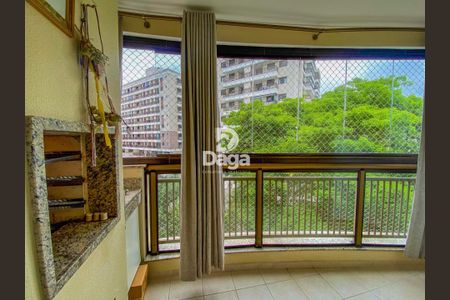 7_photo/952738de67.73a5f61e7ed79f56-ATLAS-8bc7a1a7-22b7-4ed4-bd04-7dfbb0832da8.jpg de apartamento à venda com 2 quartos, 65m² em Itacorubi, Florianópolis