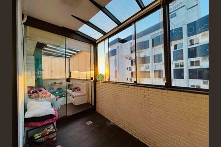 12_photo/952738de71.30a5b242e3bfeffe-ATLAS-d4e98c84-873d-41b2-bf98-aae4463a6e2b.jpg de apartamento à venda com 3 quartos, 142m² em Itacorubi, Florianópolis