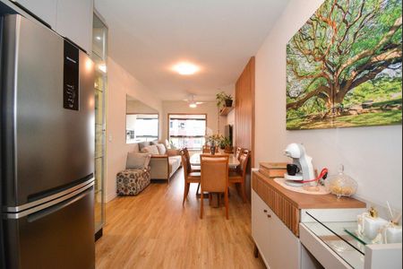 4_photo/952738de77.43e935bcc5b4cd42-ATLAS-50ca3a6b-0900-4596-b545-c2dcdf42103c.jpg de apartamento à venda com 2 quartos, 67m² em Itacorubi, Florianópolis