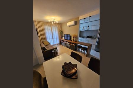 5_photo/952738de83.ef4db9ccde1677f5-ATLAS-76ac21c1-6dea-4aeb-8a53-b7df1ca87571.jpg de apartamento à venda com 2 quartos, 70m² em Itacorubi, Florianópolis