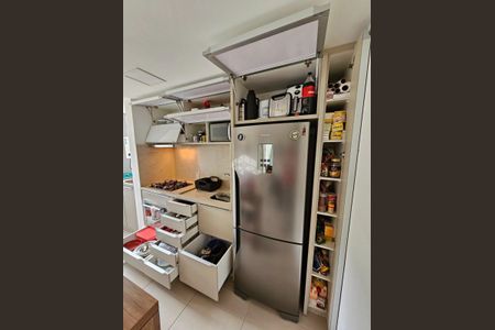 11_photo/952738de83.ef4db9ccde1677f5-ATLAS-e04e0e53-cdf6-4192-9ef0-31fc31bcb3ad.jpg de apartamento à venda com 2 quartos, 70m² em Itacorubi, Florianópolis