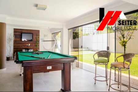 2_photo/952738df73.2fed7e95ddef69d8-ATLAS-aa578f0f-d5ef-4ff0-b71a-d250d6b242f2.jpg de casa à venda com 5 quartos, 319m² em Itacorubi, Florianópolis