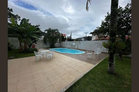 6_photo/952738dfa5.b77e7a1178258964-ATLAS-91bd1e66-54db-426e-bf47-16242580a643.jpg de casa à venda com 5 quartos, 329m² em Itacorubi, Florianópolis
