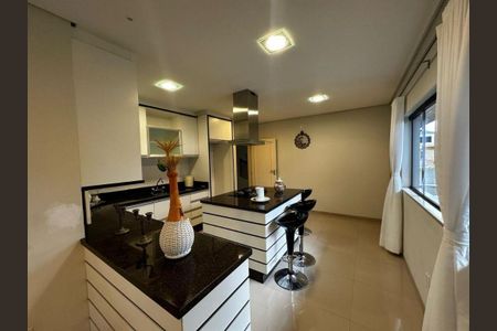 14_photo/952738dfa5.b77e7a1178258964-ATLAS-ec46587f-18ea-4ff9-8e2b-47eef251a3e4.jpg de casa à venda com 5 quartos, 329m² em Itacorubi, Florianópolis