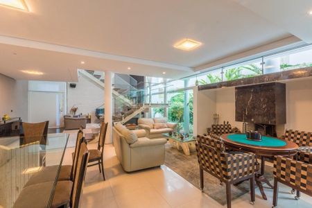 12_photo/952738e187.54b8780a509023fd-ATLAS-1424ca21-eaef-4e4e-8573-936eaa068ab7.jpg de casa de condomínio à venda com 5 quartos, 540m² em Santa Monica, Florianópolis